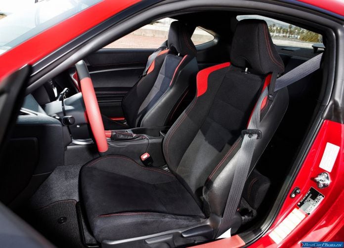 2013 Toyota GT 86 - фотография 75 из 104