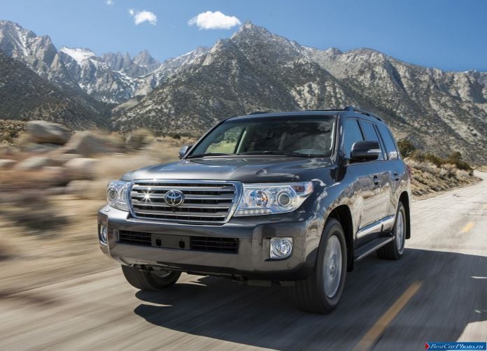 2013 Toyota Land Cruiser - фотография 10 из 48