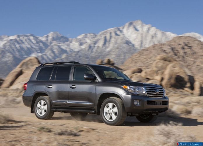 2013 Toyota Land Cruiser - фотография 17 из 48