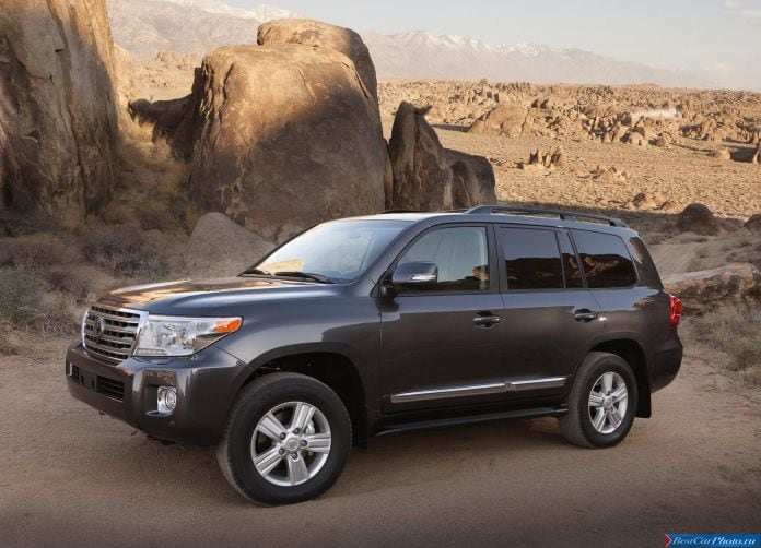 2013 Toyota Land Cruiser - фотография 18 из 48