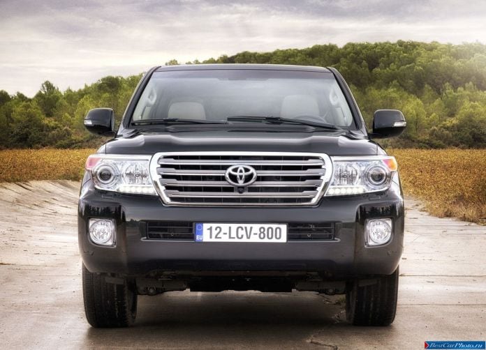 2013 Toyota Land Cruiser - фотография 32 из 48
