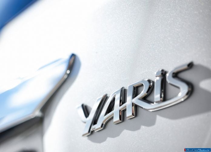 2013 Toyota Yaris Hybrid - фотография 64 из 67
