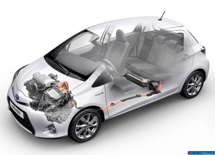 2013 Toyota Yaris Hybrid - фотография 66 из 67