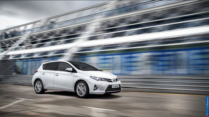 2013 Toyota Auris - фотография 7 из 77