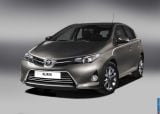 toyota_2013_auris_057.jpg