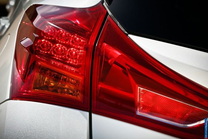 2013 Toyota Auris - фотография 69 из 77