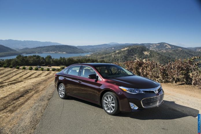 2013 Toyota Avalon - фотография 8 из 50