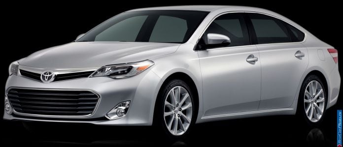 2013 Toyota Avalon - фотография 14 из 50