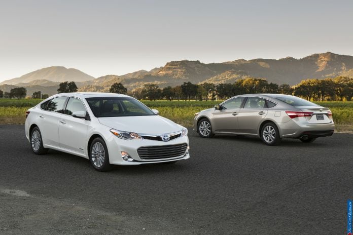 2013 Toyota Avalon - фотография 15 из 50