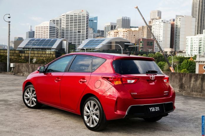 2013 Toyota Corolla AU Version - фотография 15 из 40