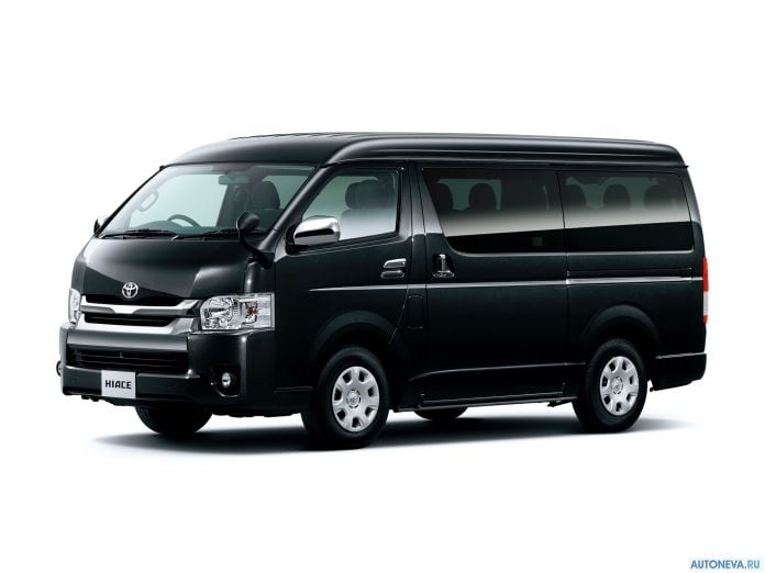 2013 Toyota HiAce - фотография 2 из 12