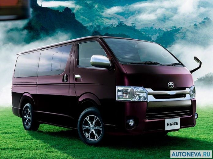 2013 Toyota HiAce - фотография 4 из 12