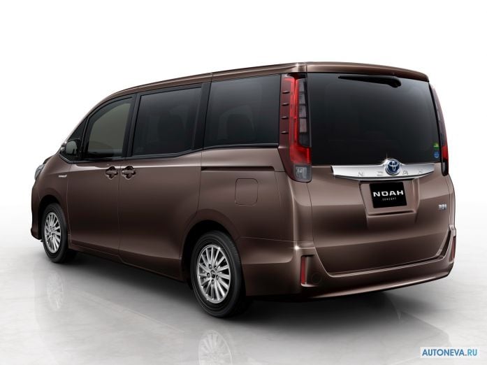 2013 Toyota Noah Concept - фотография 2 из 2