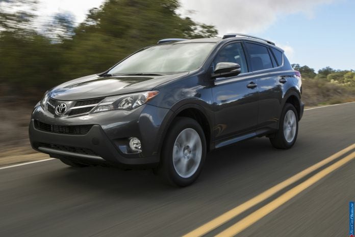 2013 Toyota RAV4 - фотография 4 из 33
