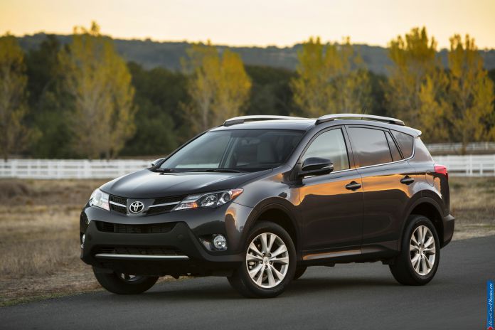 2013 Toyota RAV4 - фотография 5 из 33