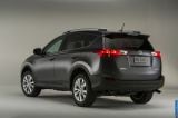 toyota_2013_rav4_016.jpg