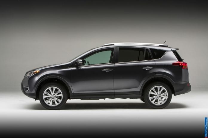 2013 Toyota RAV4 - фотография 17 из 33