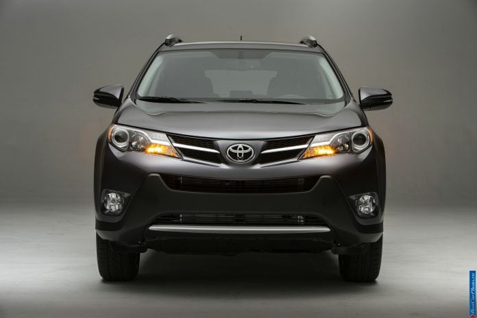 2013 Toyota RAV4 - фотография 18 из 33
