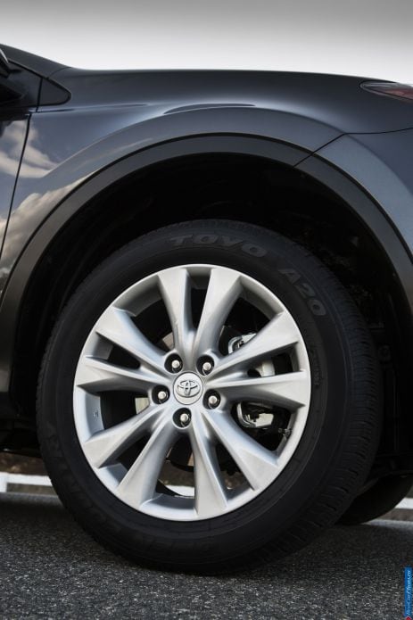 2013 Toyota RAV4 - фотография 20 из 33