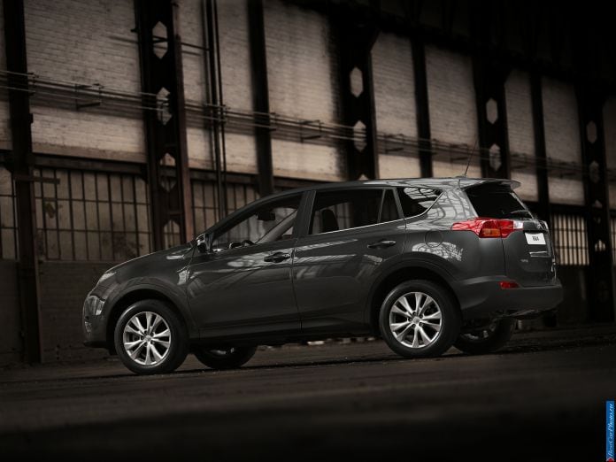 2013 Toyota RAV4 EU Version - фотография 7 из 25