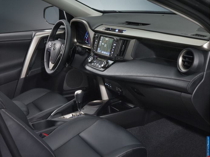 2013 Toyota RAV4 EU Version - фотография 21 из 25