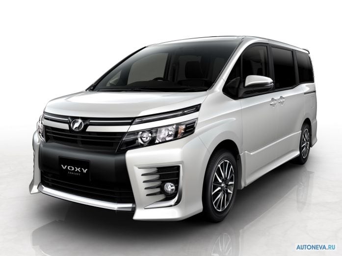 2013 Toyota Voxy Concept - фотография 1 из 2