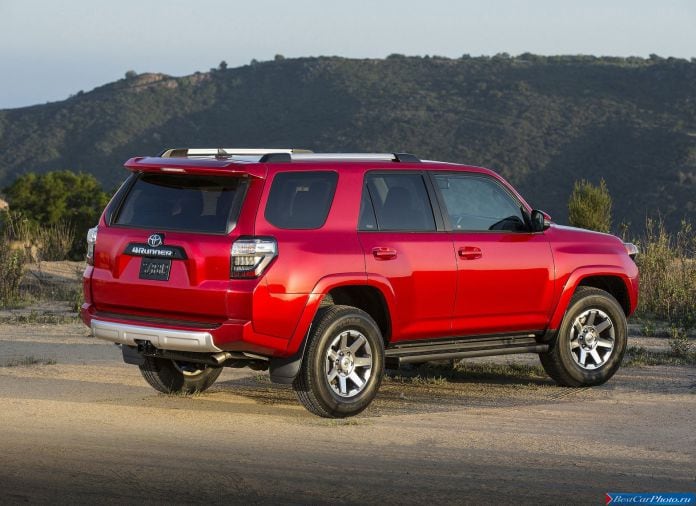 2014 Toyota 4Runner - фотография 18 из 38