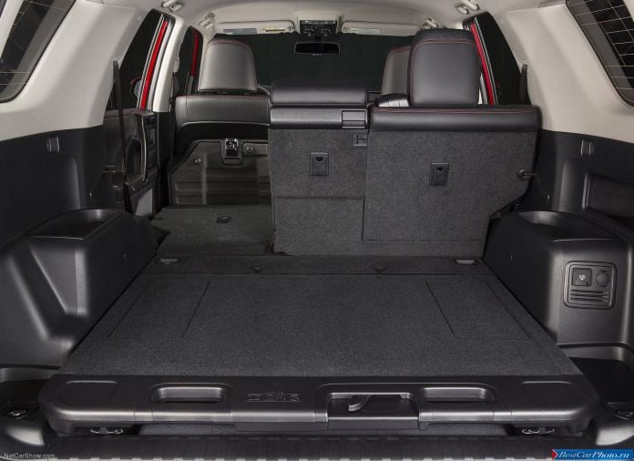 2014 Toyota 4Runner - фотография 33 из 38