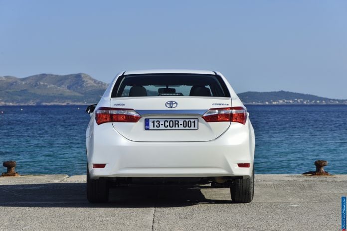 2014 Toyota Corolla EU-version - фотография 4 из 65