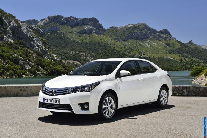 2014 Toyota Corolla EU-version - фотография 9 из 65
