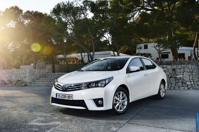 2014 Toyota Corolla EU-version - фотография 15 из 65