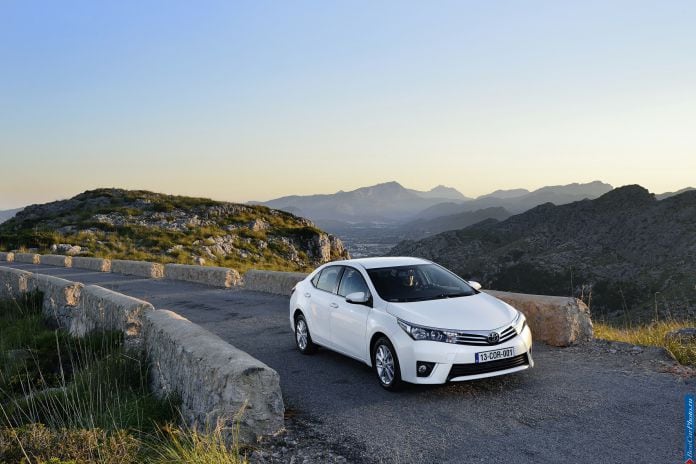 2014 Toyota Corolla EU-version - фотография 23 из 65