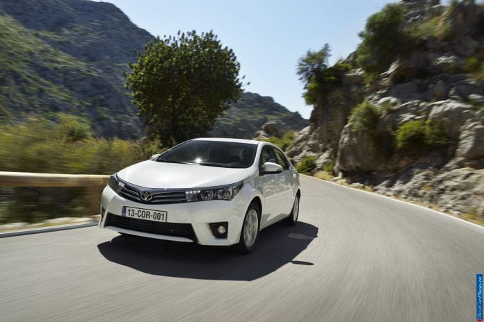 2014 Toyota Corolla EU-version - фотография 29 из 65