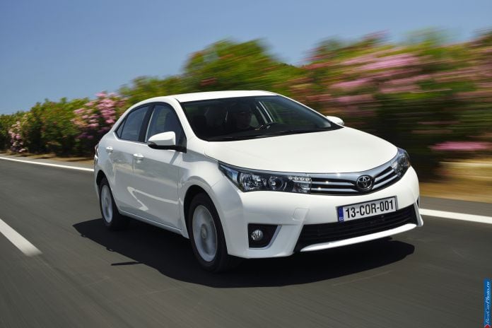 2014 Toyota Corolla EU-version - фотография 42 из 65