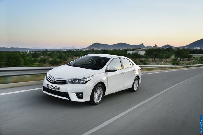 2014 Toyota Corolla EU-version - фотография 44 из 65