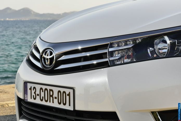 2014 Toyota Corolla EU-version - фотография 54 из 65
