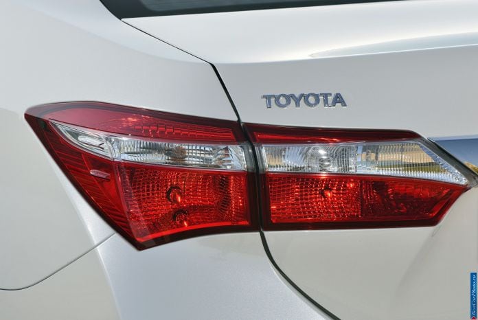 2014 Toyota Corolla EU-version - фотография 55 из 65