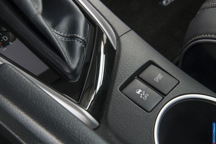 2014 Toyota Corolla US-version - фотография 28 из 39
