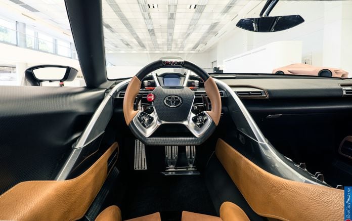 2014 Toyota FT-1 Vision GT Concept - фотография 34 из 42