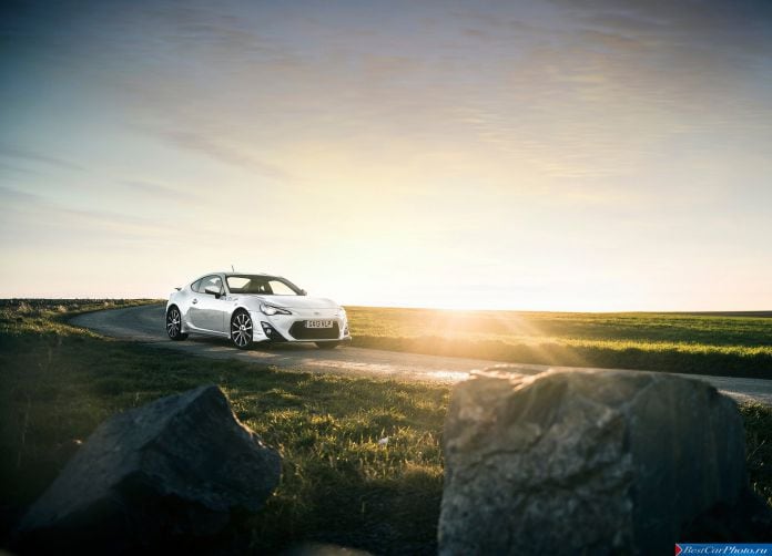2014 Toyota GT86 TRD - фотография 2 из 46