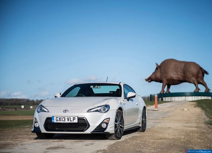 2014 Toyota GT86 TRD - фотография 10 из 46