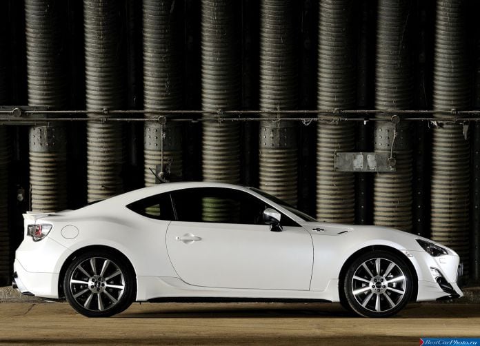 2014 Toyota GT86 TRD - фотография 23 из 46