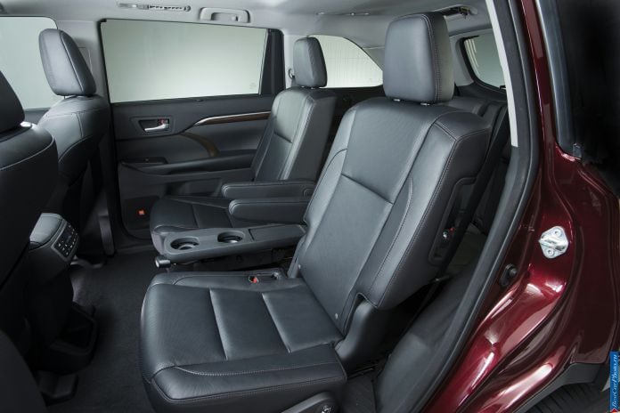 2014 Toyota Highlander - фотография 24 из 33