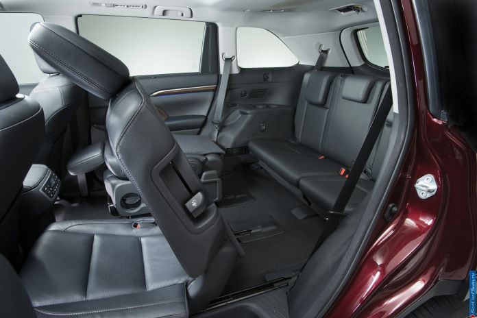 2014 Toyota Highlander - фотография 25 из 33