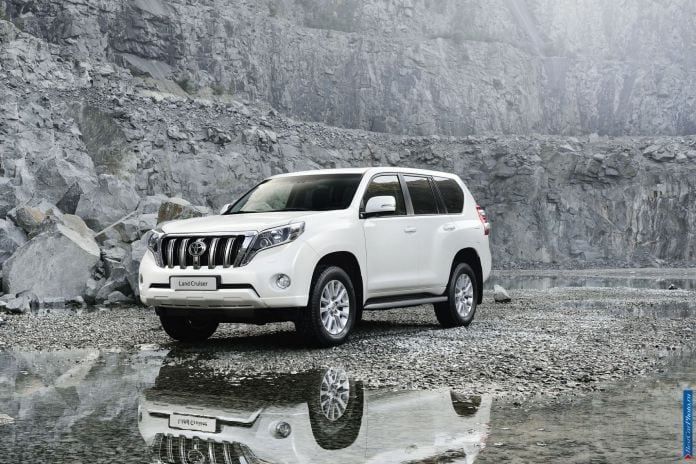 2014 Toyota Land Cruiser Prado - фотография 1 из 71