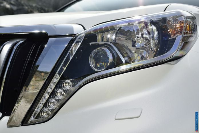 2014 Toyota Land Cruiser Prado - фотография 48 из 71