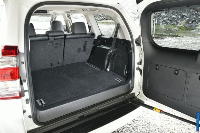 2014 Toyota Land Cruiser Prado - фотография 58 из 71