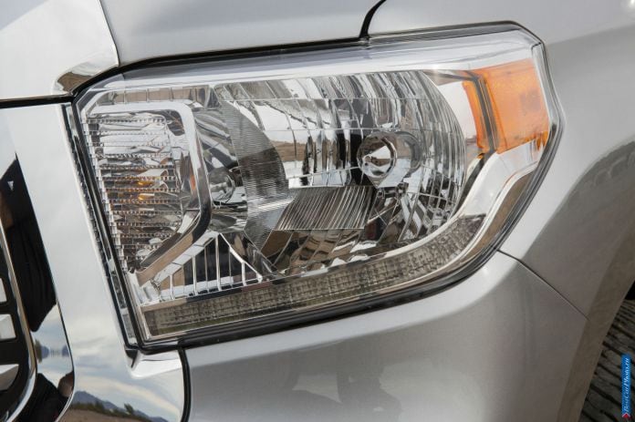 2014 Toyota Tundra - фотография 25 из 37