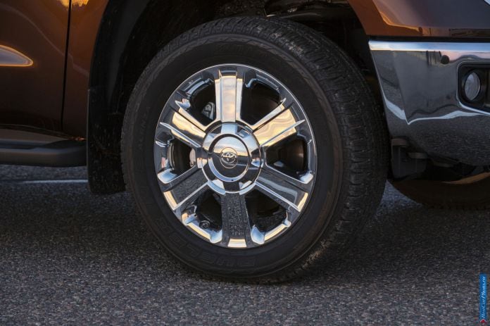 2014 Toyota Tundra - фотография 27 из 37