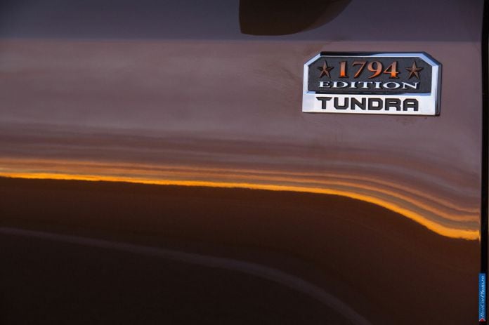 2014 Toyota Tundra - фотография 36 из 37